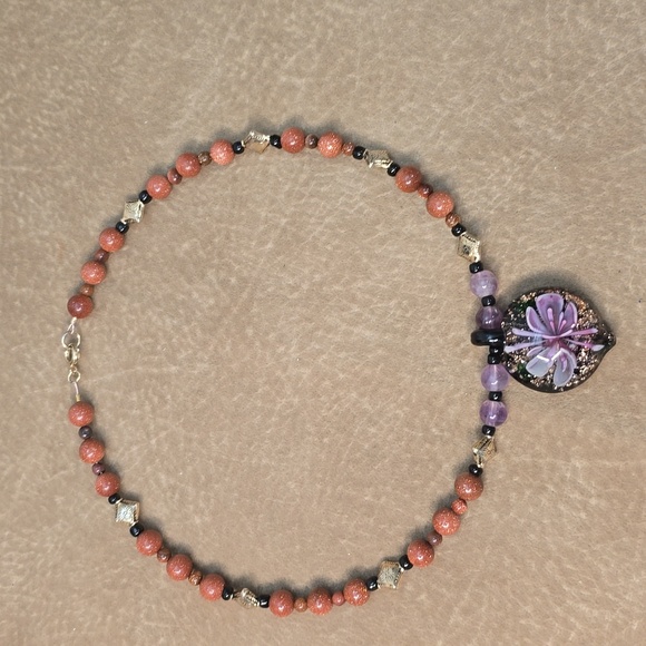 Artisan Necklace - Picture 4 of 9